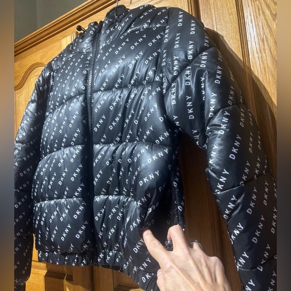 DKNY Sport Logo Black Puffer Jacket Women’s XS - Picture 4 of 9